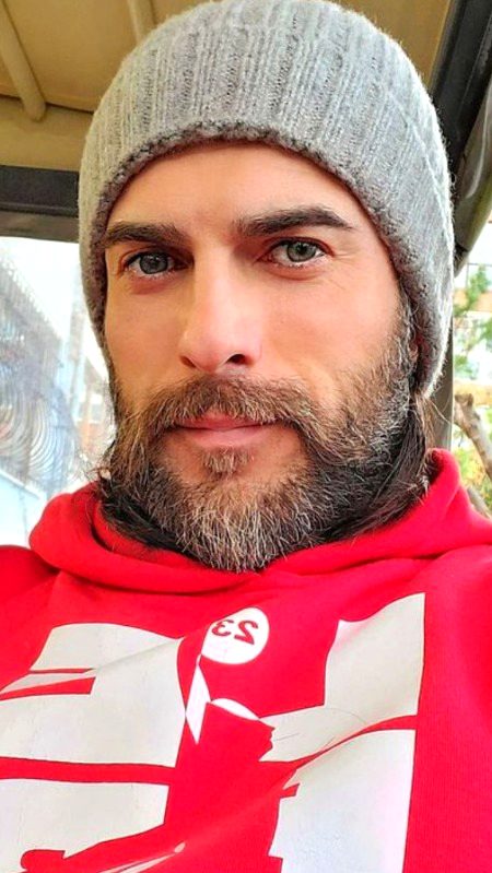 Turkish Celebs image