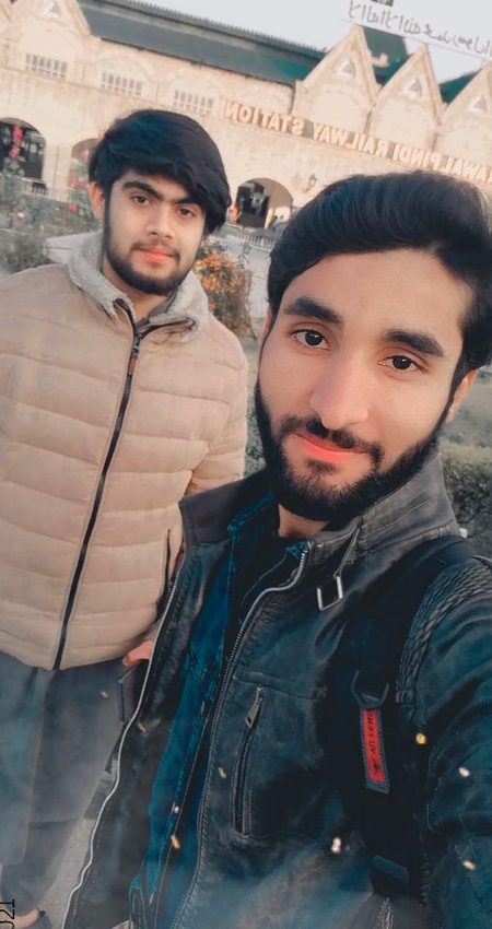 Traveling toward sweet home bye bye Islamabad πβ€οΈπ₯