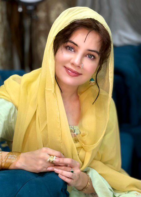 محبت میں سود جائز ہے، جو تمھیں محبت دے تم اسے دوگنی لوٹاؤ۔