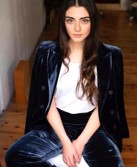 Turkish Celebs image