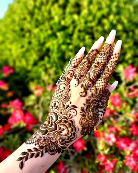 Mehndi Design image