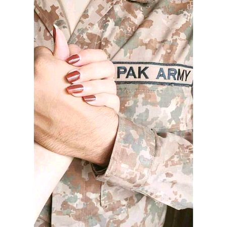 غیر تو غیر ہی ہوتا ہے میں تمہارا ہوں
آپ رہیے تو فقط میری نظر میں رہیے