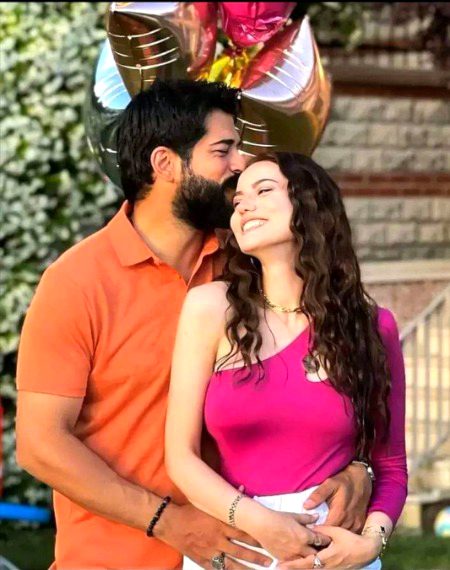 Turkish Celebs image