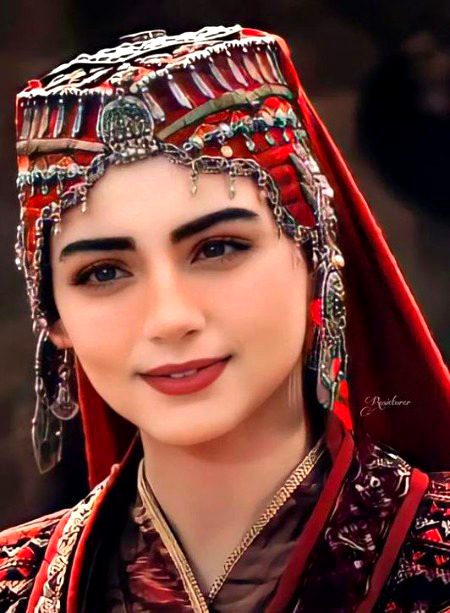 Turkish Celebs image