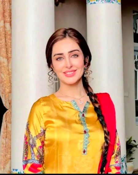 Pakistani Celebs image