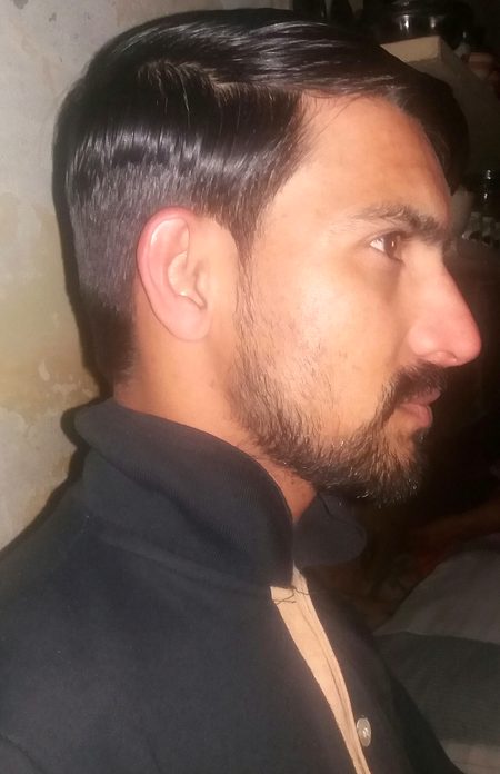 Hum naam  to  bht  milin gy
Par  hum  nahi  milin  gy 👌