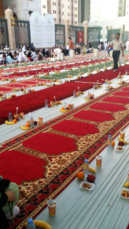 Ya ALLAH Madina mai Ramzan har kisi ko roza nseb kar ameen