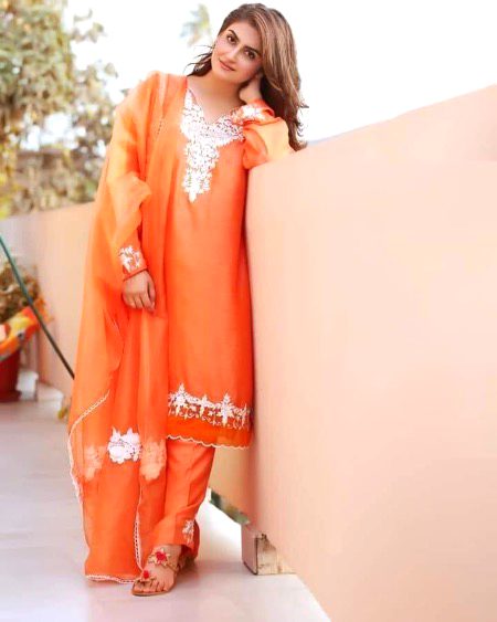 Pakistani Celebs image