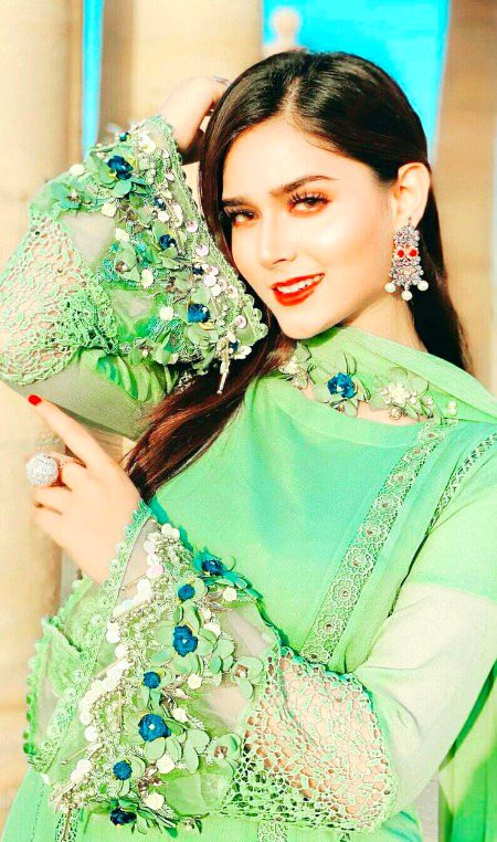 Pakistani Celebs image