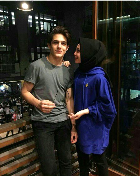 Beautiful People image