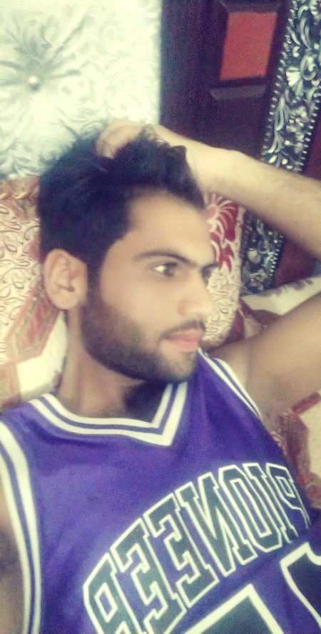 دنیا کا ہر تعلق غلامی ہے !
آپ جتنے زیادہ تنہا ہیں اُتنے زیادہ آزاد ہیں 🖤