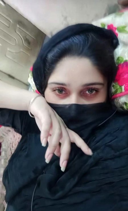 تم زمانہ دیکھ لو میں ادھر ہی ہوں💔Unzii🥀