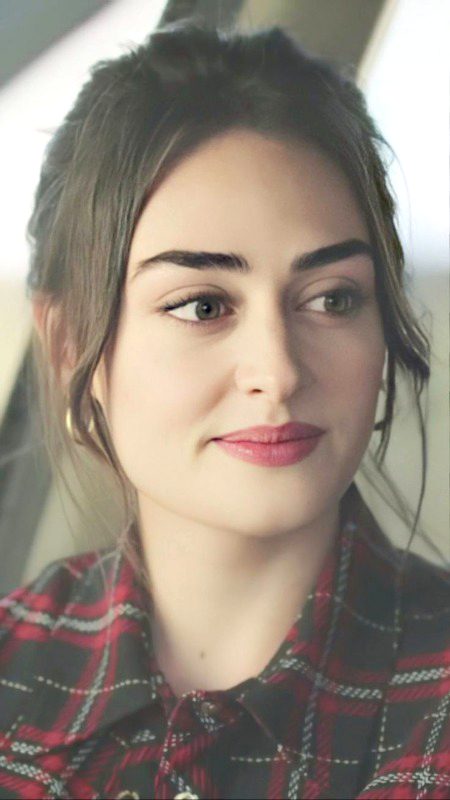 Turkish Celebs image