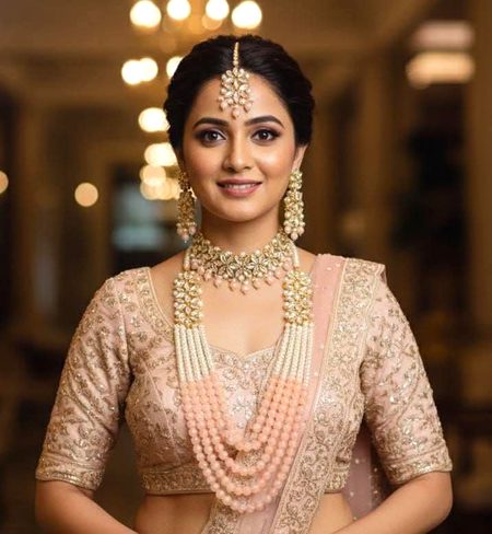 شامِ فَرسُودگی میں ٫ دیکھ مُجھے
سُرخ آلُودگی میں ٫ دیکھ مُجھے 
میں کہیں ٫ خُواب ھی نہ ھو جاؤں 
میری موجُودگی میں ٫ دیکھ مُجھے
❤️🥀