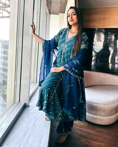 Indian Celebs image