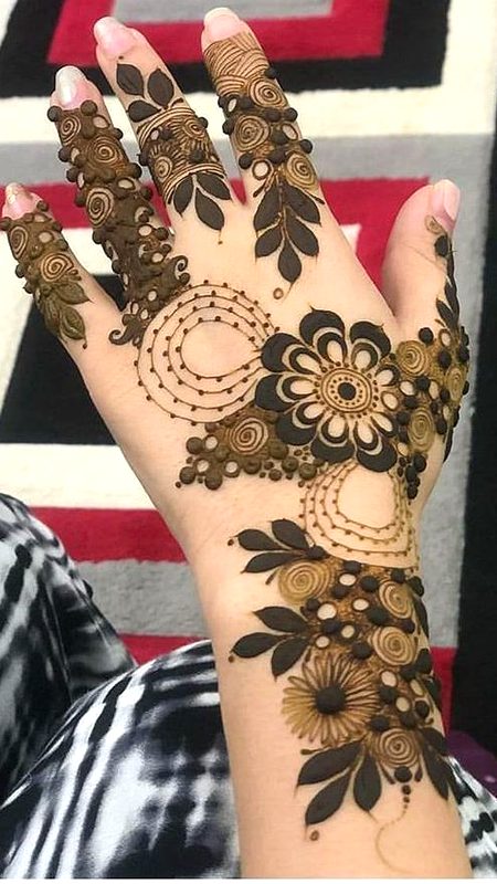 Mehndi Design image