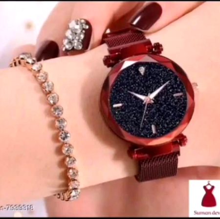 *🌹"🍂__ سیکھا نہیں میٹھے جھوٹ کا ہنر ہم نے صاحب!!,*
*"_ کڑوے سچ نے کئی لوگ چھین لئے ہم سے_,*