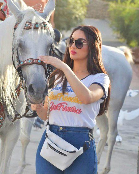 Beautiful People image