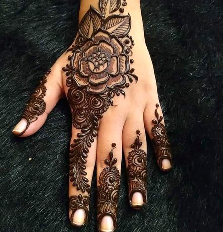 Mehndi Design image