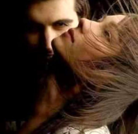 سبھی کے خواب مرتے ہیں!
مِرے بھی مَر گئے تو کیا؟.
کہاں مِلتا ہے سب کو سب؟
نہیں ہم تُم مِلے تو کیا؟🔥🔥 Mahii 💔