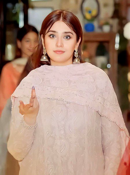 Pakistani Celebs image