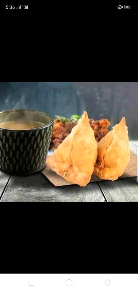 چلو آج محفل کچھ اس طرح سجاتے ہیں.
تم چائے کا بندوبست کرو ہم سموسے لیکر آتے ہیں🔥 Mahii 💔