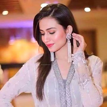 Pakistani Celebs image