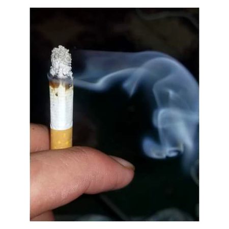 (دا خوب ڈیر ظالیم دے)
لاس نیولئ مے ساقی تر کورہ بوزہ
نن مي بلہ نشہ کڑے سور کی نہ یم 😢😢