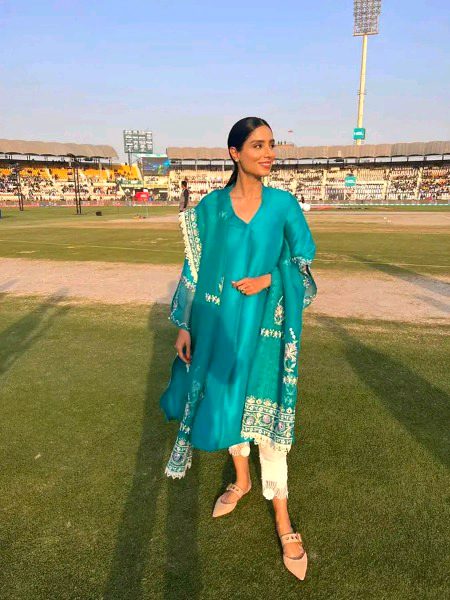 Pakistani Celebs image