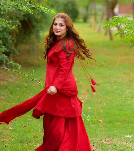 Beautiful People image