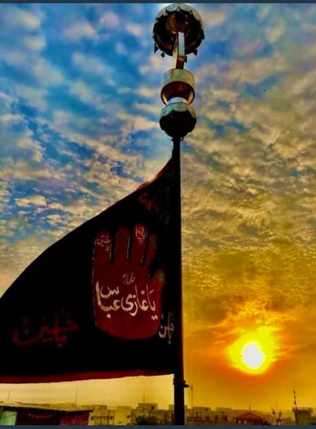 عباسِ با وفا تو وفا کی مدد کو آ🙏🥀
دنیا سے تھک گئی ہوں مجھے کربلا بلا💔😢