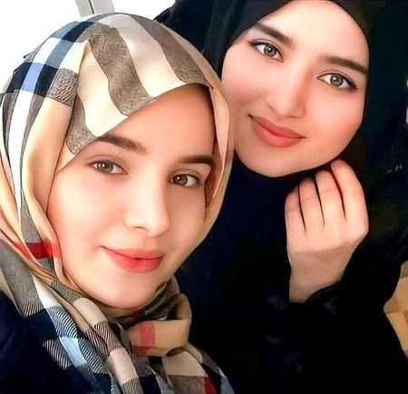 Beautiful People image