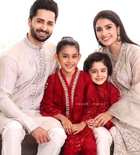 Pakistani Celebs image