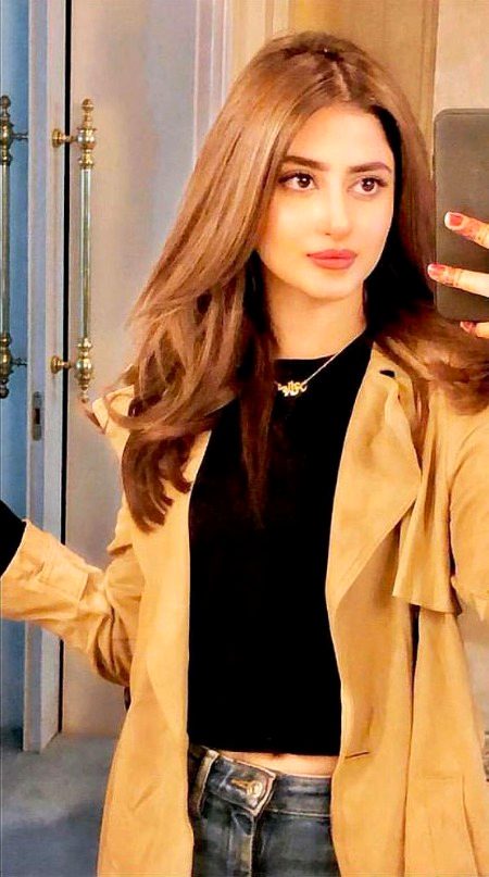 Pakistani Celebs image