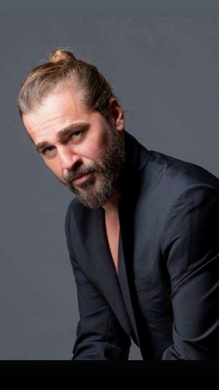 Turkish Celebs image
