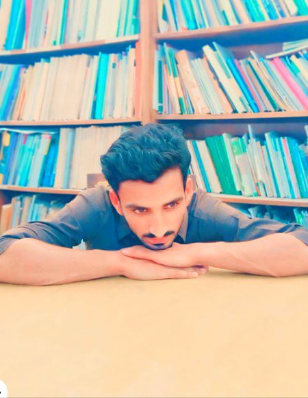 کوئی راستہ نہیں دعا کے سوا 😘
کوئی سنتا نہیں خدا کے سوا🖤