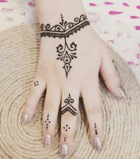 Mehndi Design image