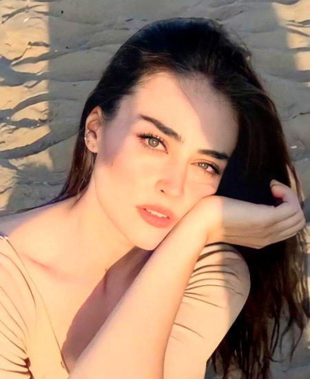 Turkish Celebs image