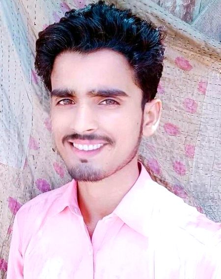 میں نے ایک افواہ سنی ہے لوگوں سے!
تم میری تصویر سے باتیں کرتے ہو  🔥