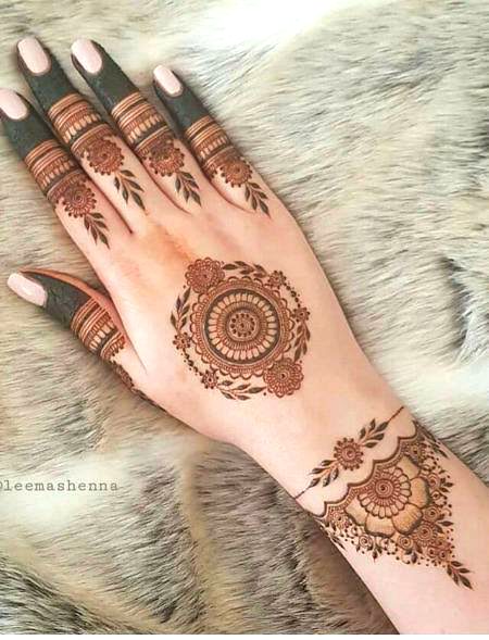 Mehndi Design image