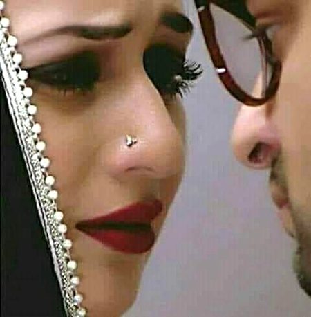 تجھے دلانا ہے احساس اپنے اس دکھ کا
تو کچھ تو بول تری بات کاٹنی ہے مجھے🥀