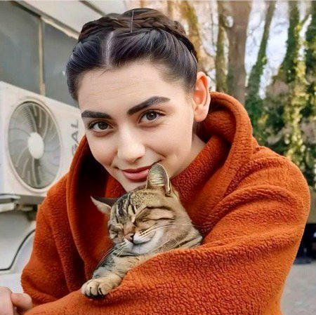 Ozge torer
