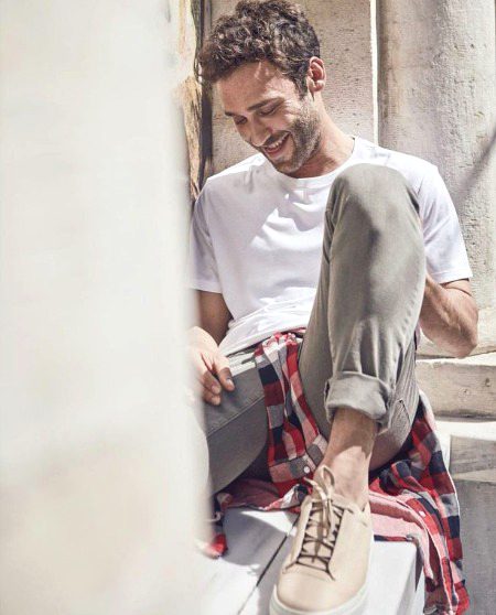 Turkish Celebs image