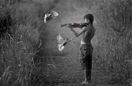 ﺩﯾﺮ ﺳﮯ ﺳﻤﺠﮭﮯ ﺯﻧﺪﮔﯽ ﺗُﺠﮫ ﮐﻮ !!!.
ﺍﻭﺭ ﺗﺎﺧﯿﺮ ﮐﯽ ﺳﺰﺍ ﭘﺎﺋﯽ۔ !!