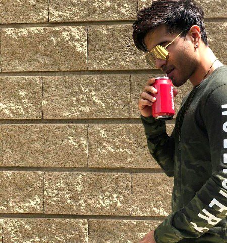 Pakistani Celebs image