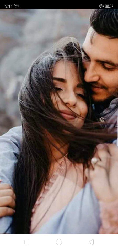 .کاش آپ پوچھتے کہ سکون کدھر ہے.
اور ہم نگاہوں کو اٹھا کر آپکو دیکھ لیتے🔥 Mahii 💔