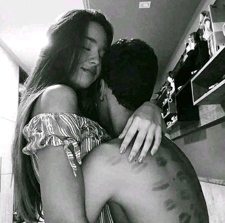 Kiss is best medicine