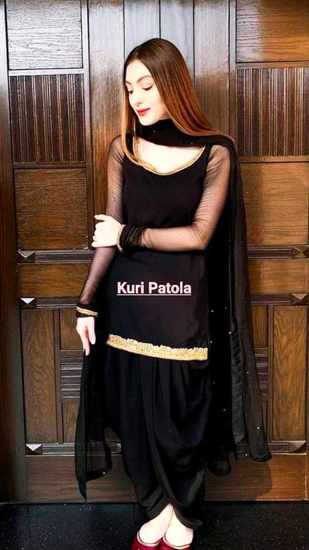 Pakistani Celebs image