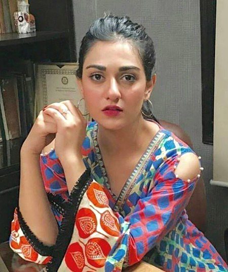 Pakistani Celebs image