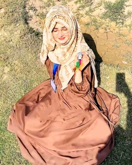 Beautiful People image